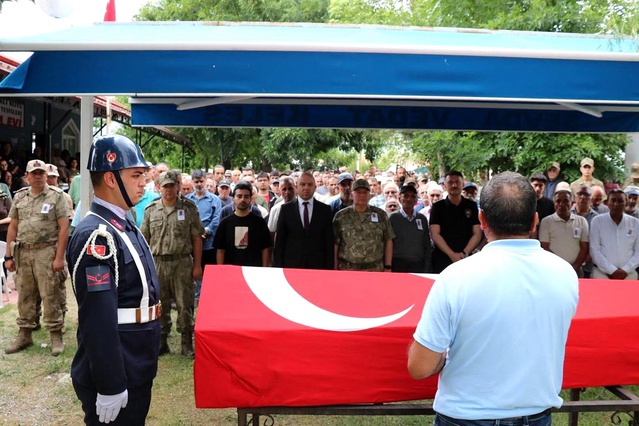 Gazi Er Aykan Fırat Son Yolculuğuna Uğurlandı