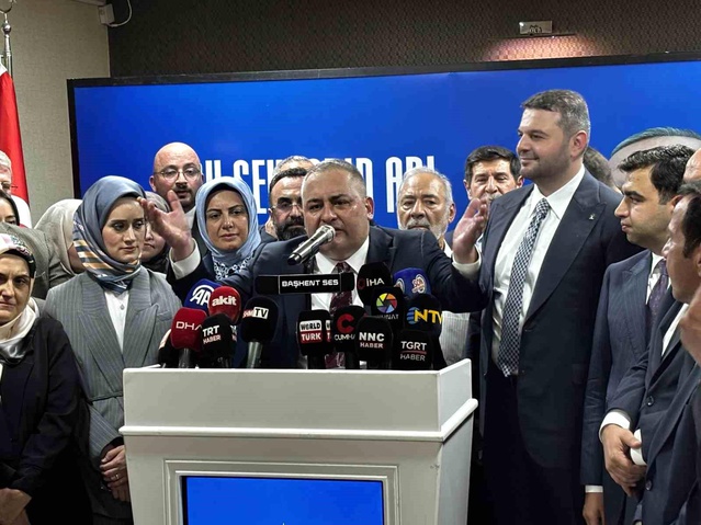 Keçiören Belediye Başkanı Özarslan AK Parti’ye katıldı