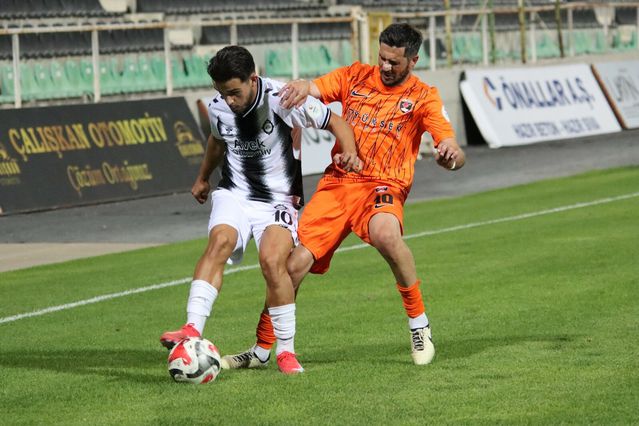 Emre Tangeldi Eskişehirspor’la Anlaştı