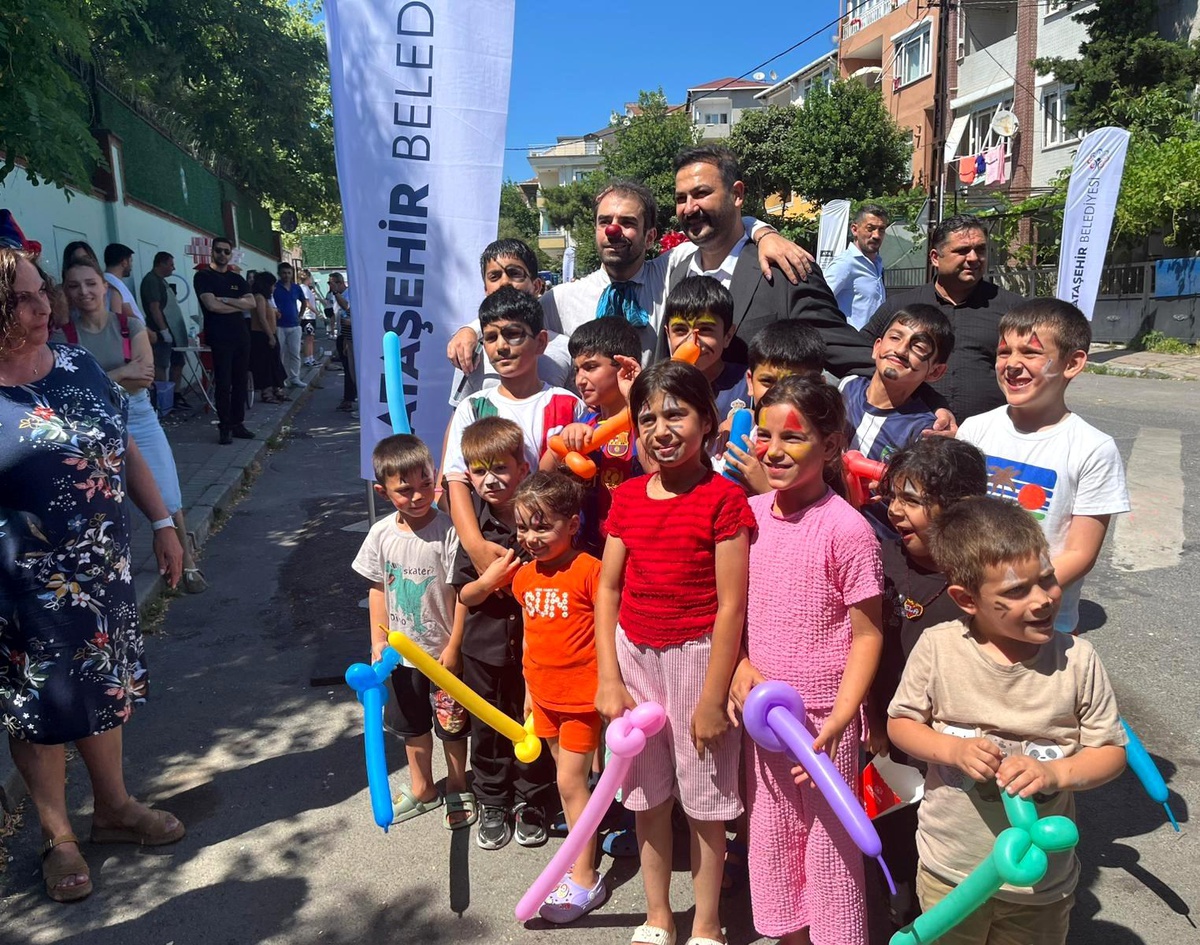 Ataşehir\'de "Sokaklar Dönüşüyor" projesinin ilk adımı atıldı
