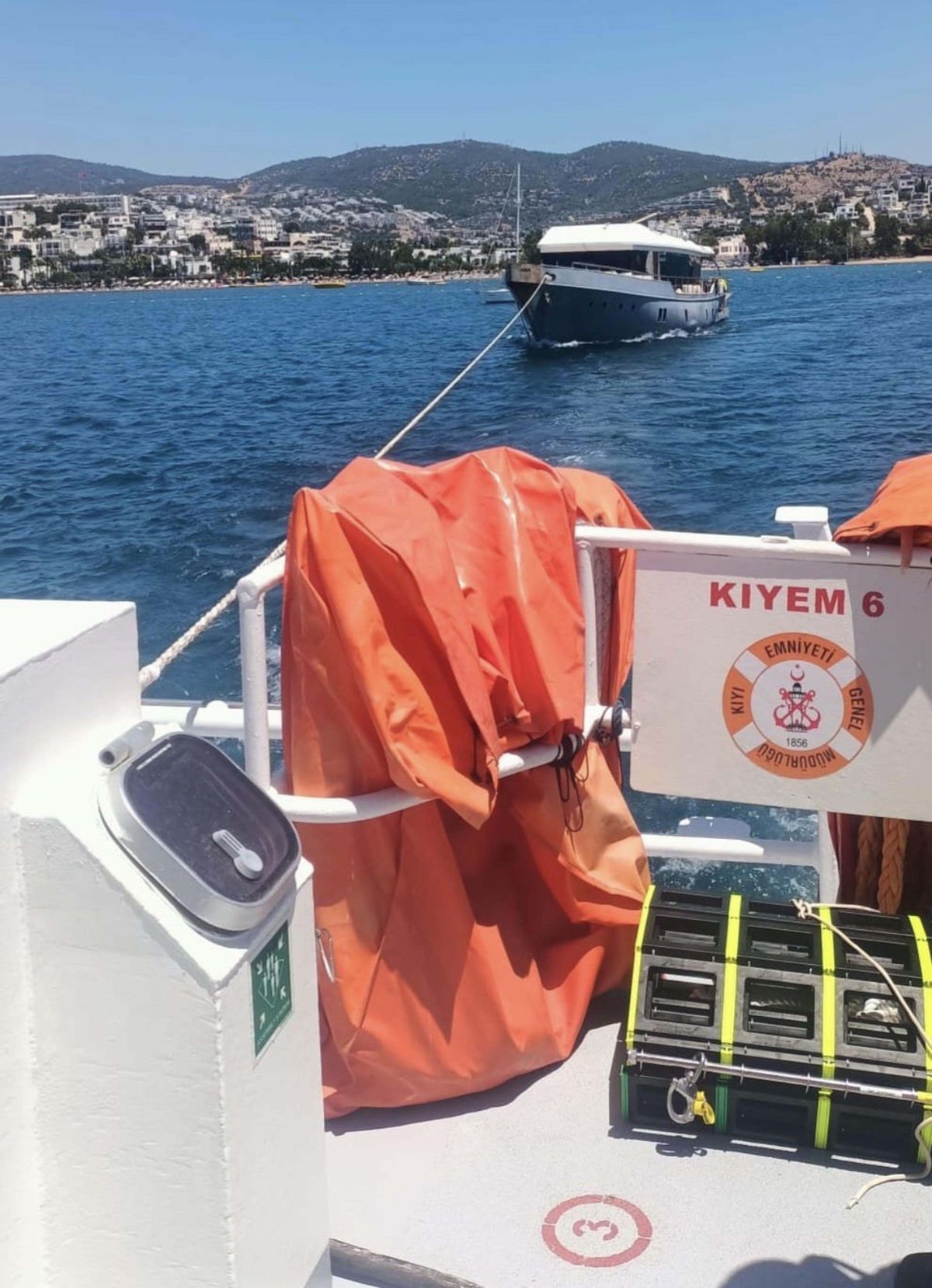 Bodrum\'da Sürüklenen Tekne Kurtarıldı