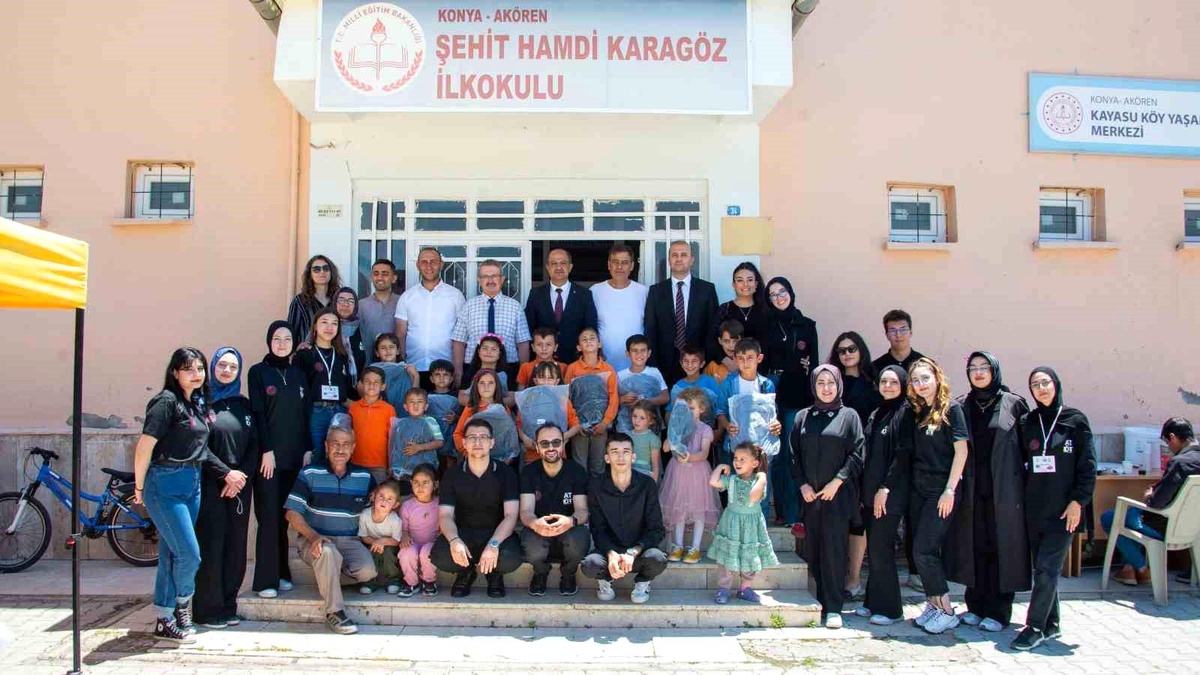 Miniklerin hayalini üniversiteli abileri gerçekleştirdi