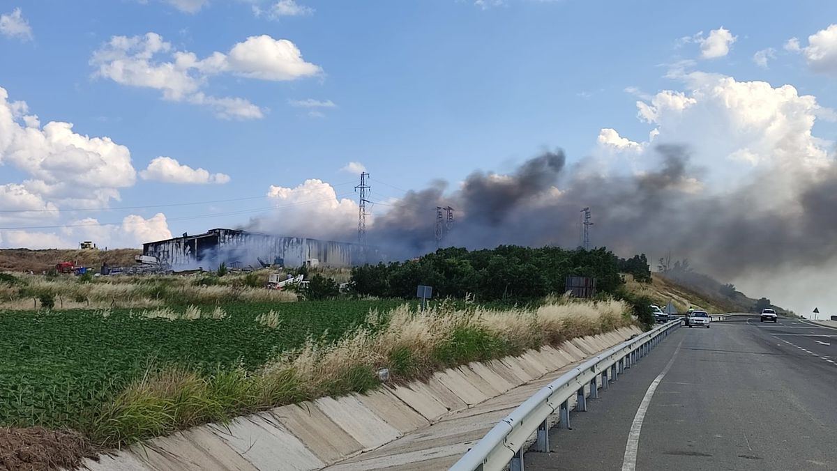 Keşan\'da Atık Tesisinde Yangın
