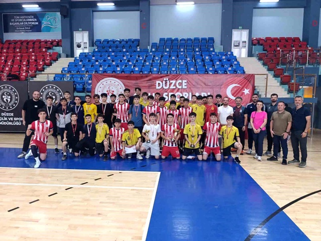 Düzce’de Futsal Müsabakaları Sonuçlandı