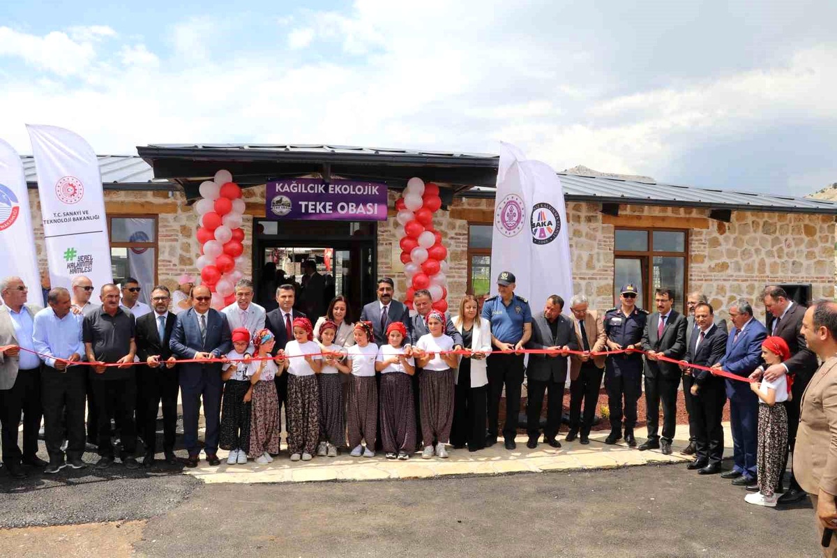 Kağılcık Ekolojik Teke Obası açıldı