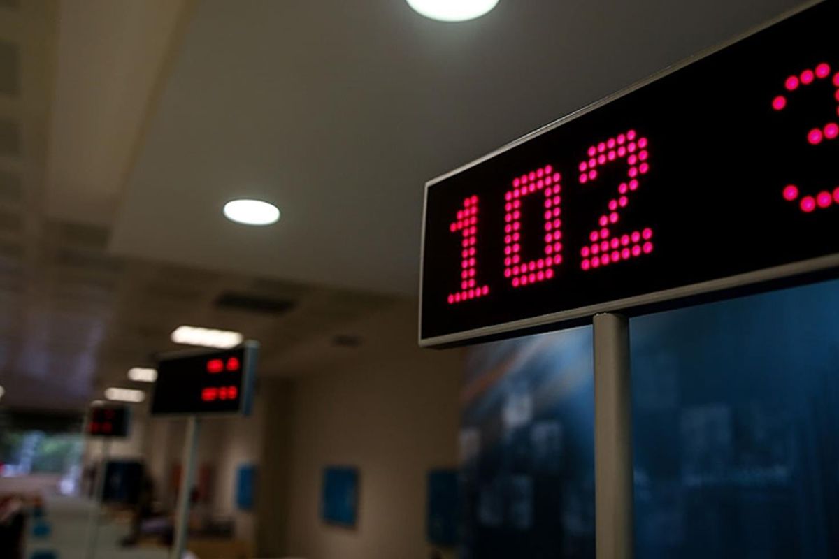 Kazak devi Türkiye\'den banka satın alıyor