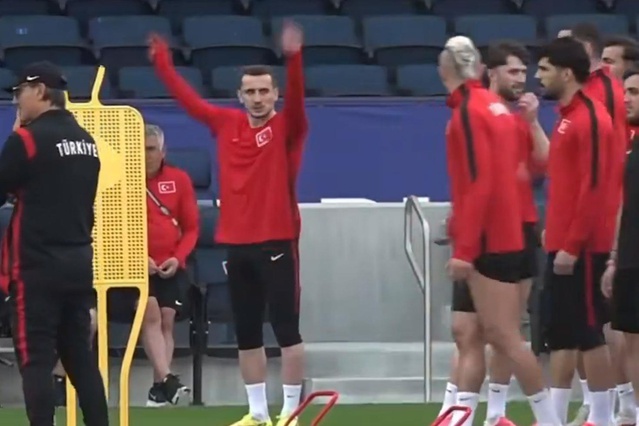Kerem Galatasaray’ın yıldızına “Lan gerizekalı” dedi, ortalık karıştı