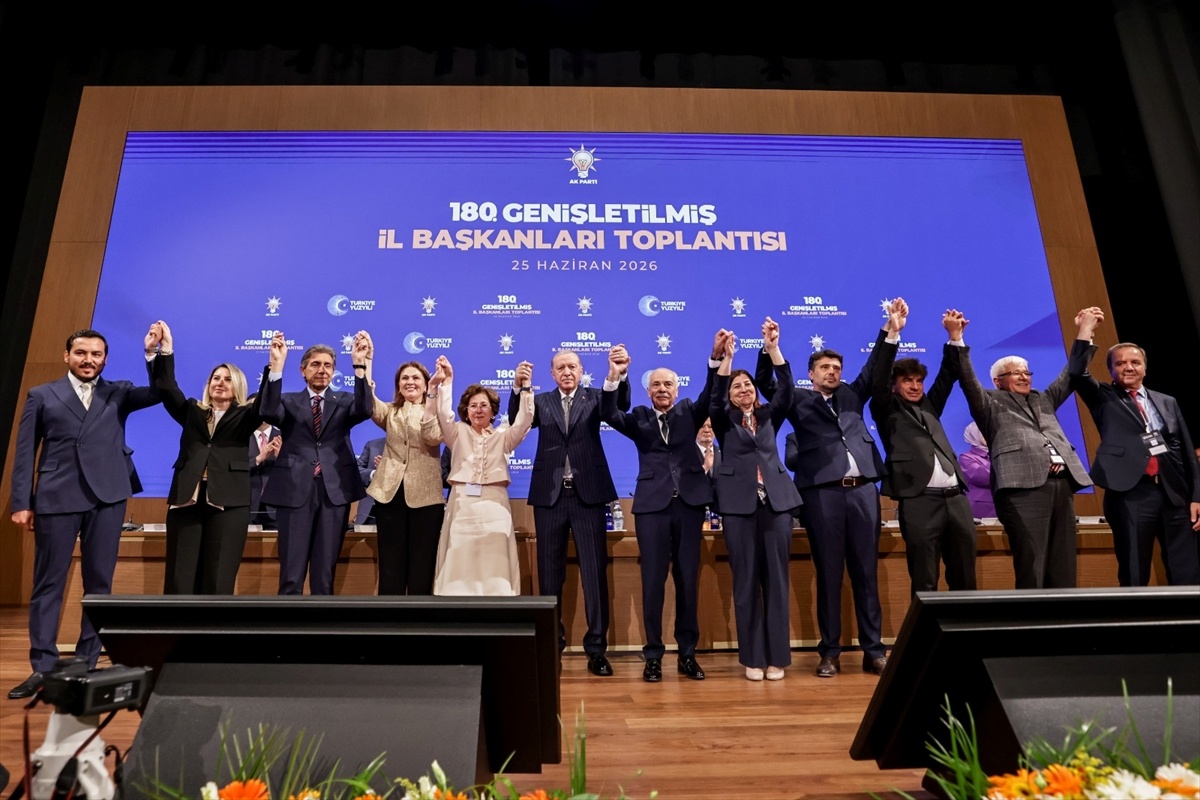 Keşan Belediye Başkanı Özcan, AK Parti\'ye katıldı