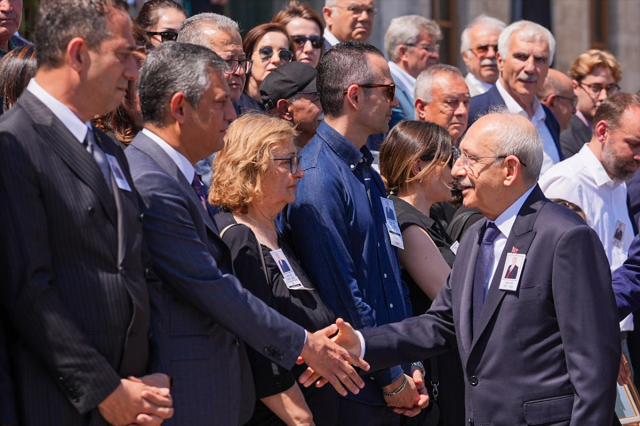 Kılıçdaroğlu ve Özgür Özel, butlan kararı sonrası ilk kez karşı karşıya