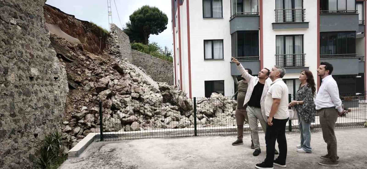 Trabzon\'da İstinat Duvarı Çökmesi Uyarısı