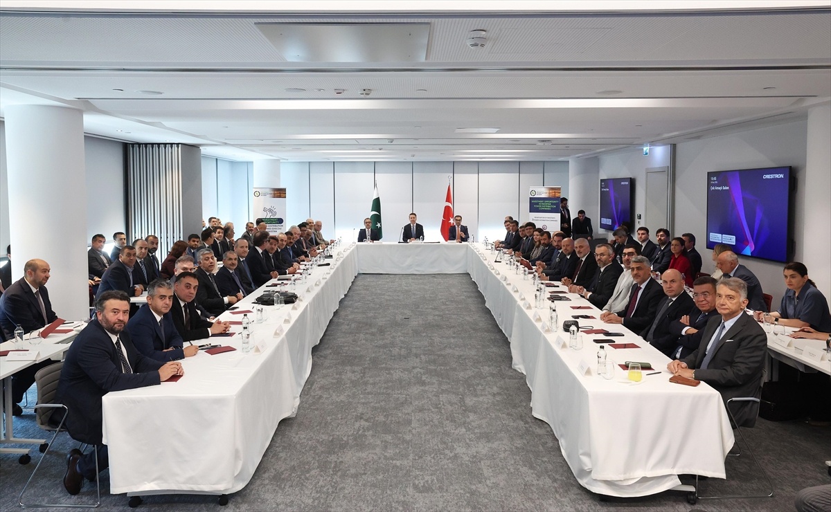 Türkiye-Pakistan Elektrik Anlaşmaları İmzalandı