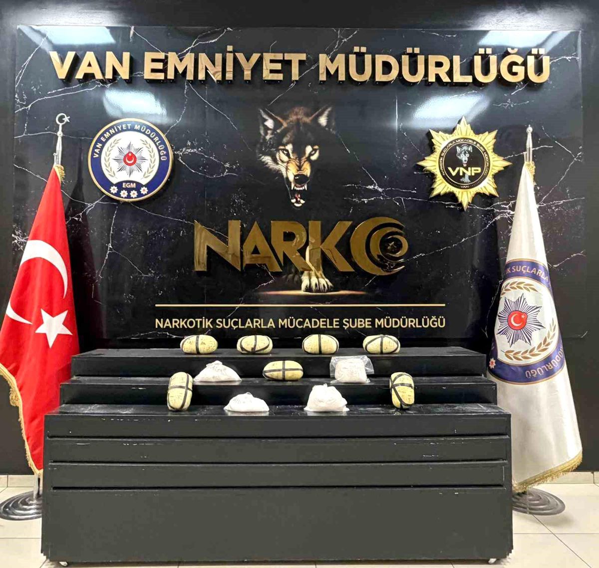 Van\'da 10 Kilogram Uyuşturucu Ele Geçirildi