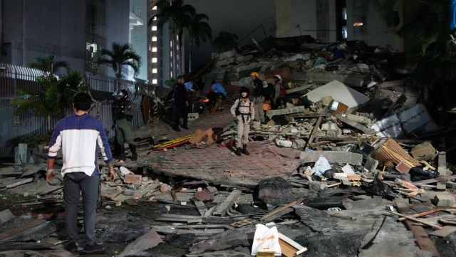 Venezuela'da 39 saniye arayla iki büyük deprem! Binalar çöktü, uçuşlar durduruldu