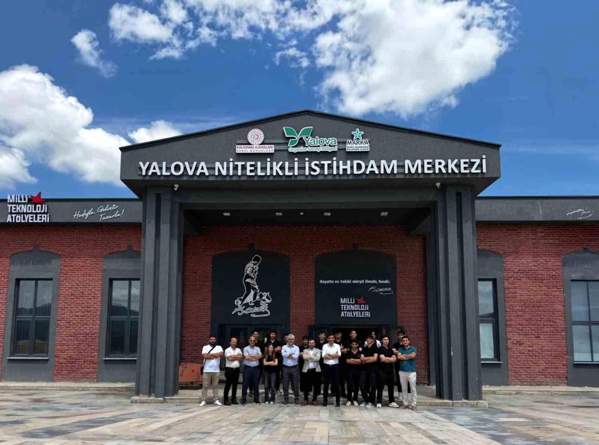 Yalova\'da 52 Hafta 52 Okul Projesi Tamamlandı