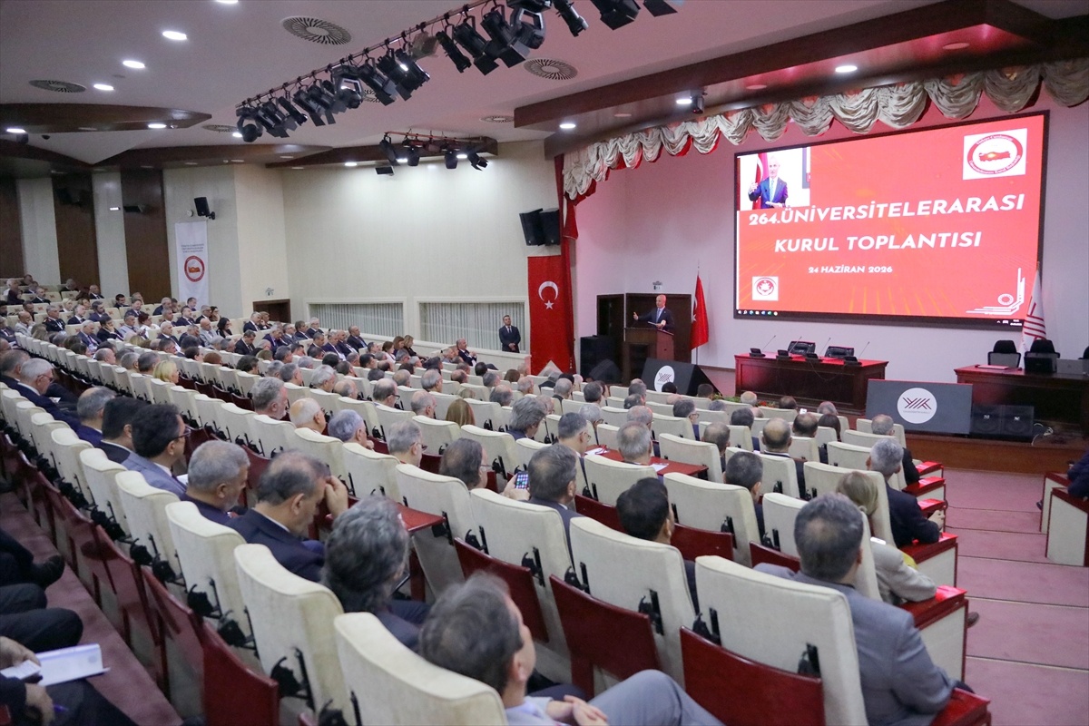 ÜAK Toplantısı: Yükseköğretim Dönüşümü ve İşbirlikleri