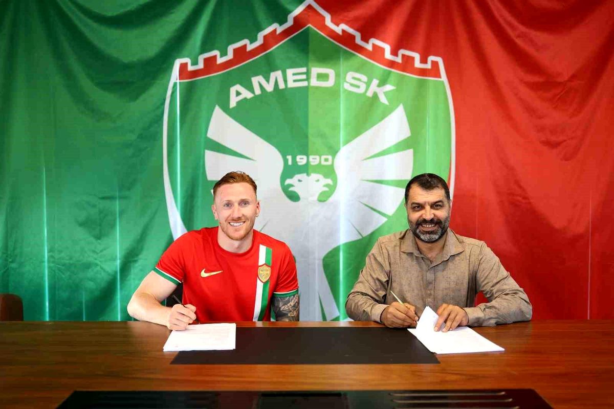 Amed Sportif'ten David Bates Transferi