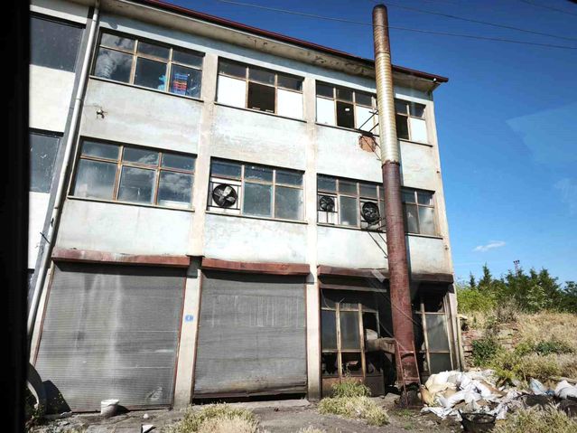 Ankara’da 9 Ton Bozuk Süt Ele Geçirildi