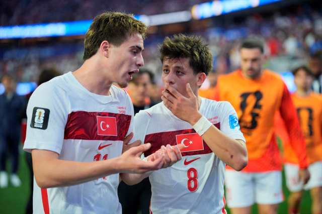 Arda Güler'e dünya hayran kaldı! Maç sırasında peş peşe övgü dolu paylaşımlar geldi