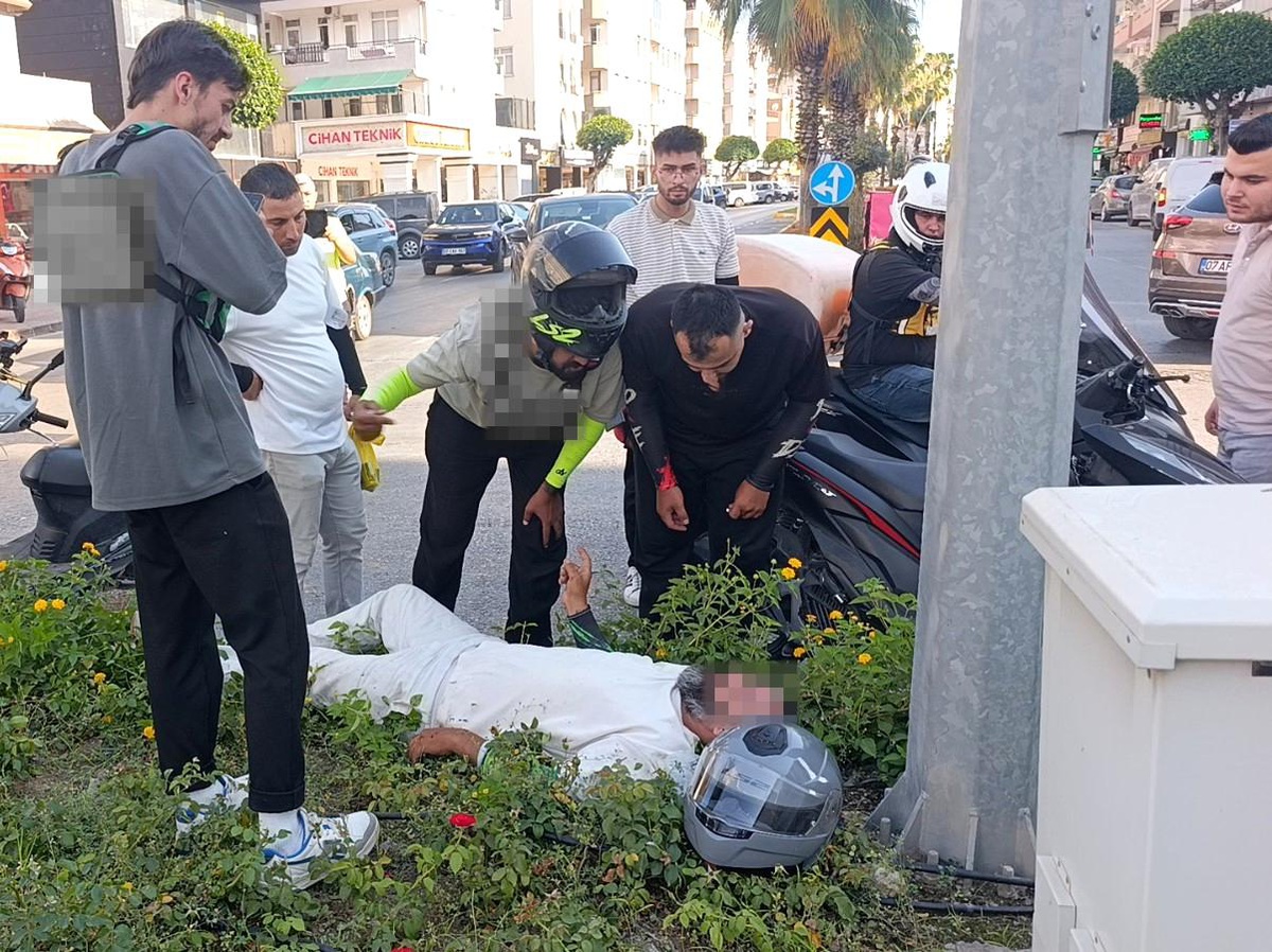 Manavgat\'ta Peş Peşe İki Motosiklet Kazası