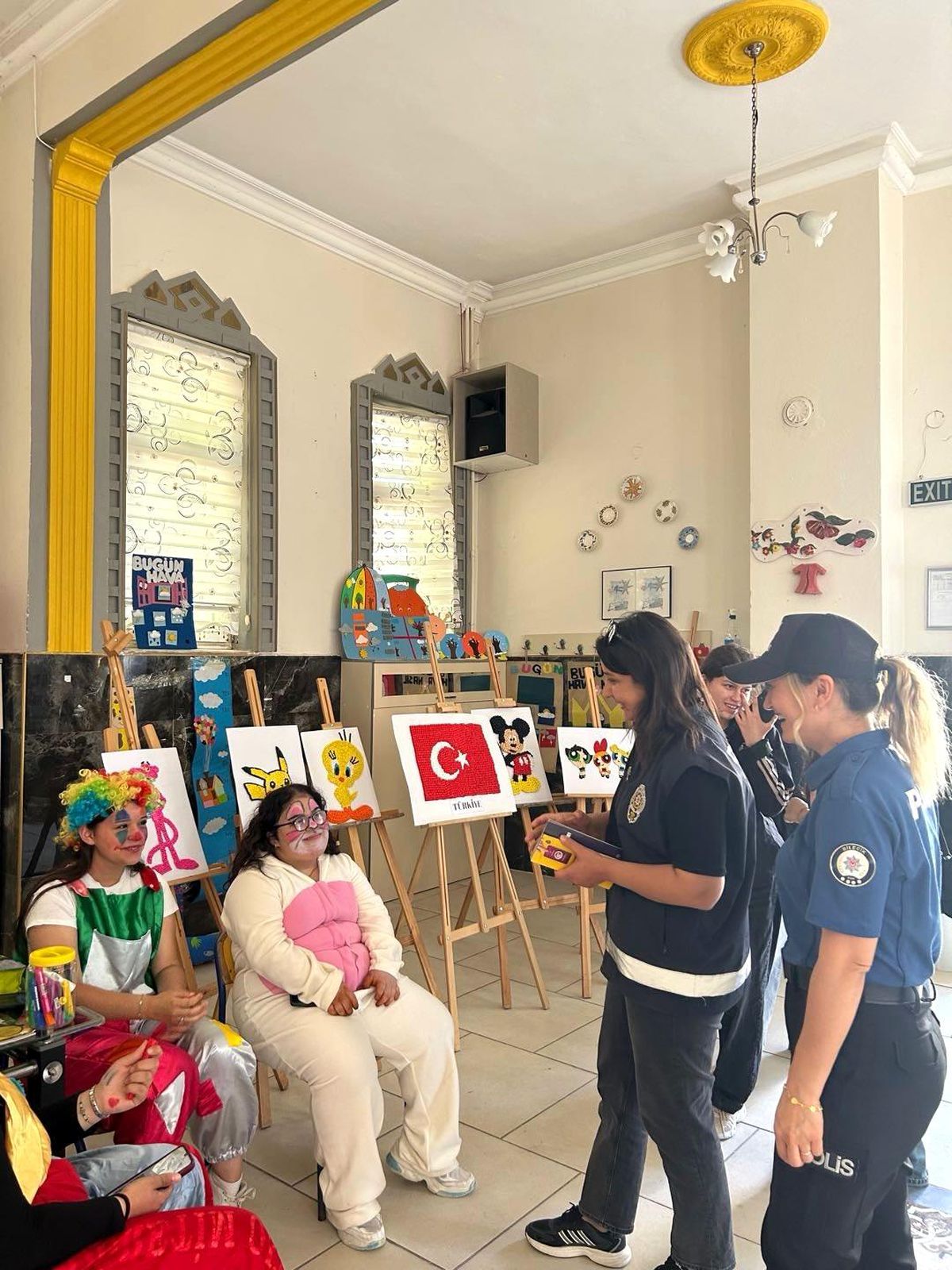 Öğrencilere Polislik Mesleği Tanıtıldı