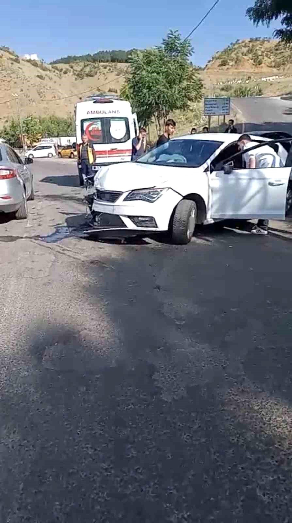 Bingöl\'de Trafik Kazası: 2 Yaralı