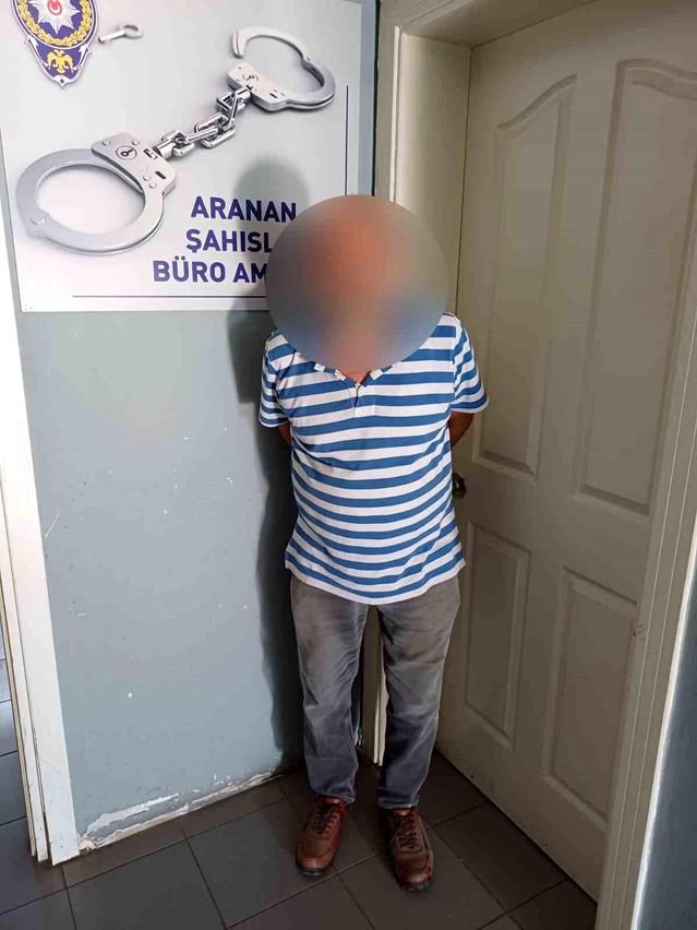 Aranan Dolandırıcı Bursa’da Yakalandı