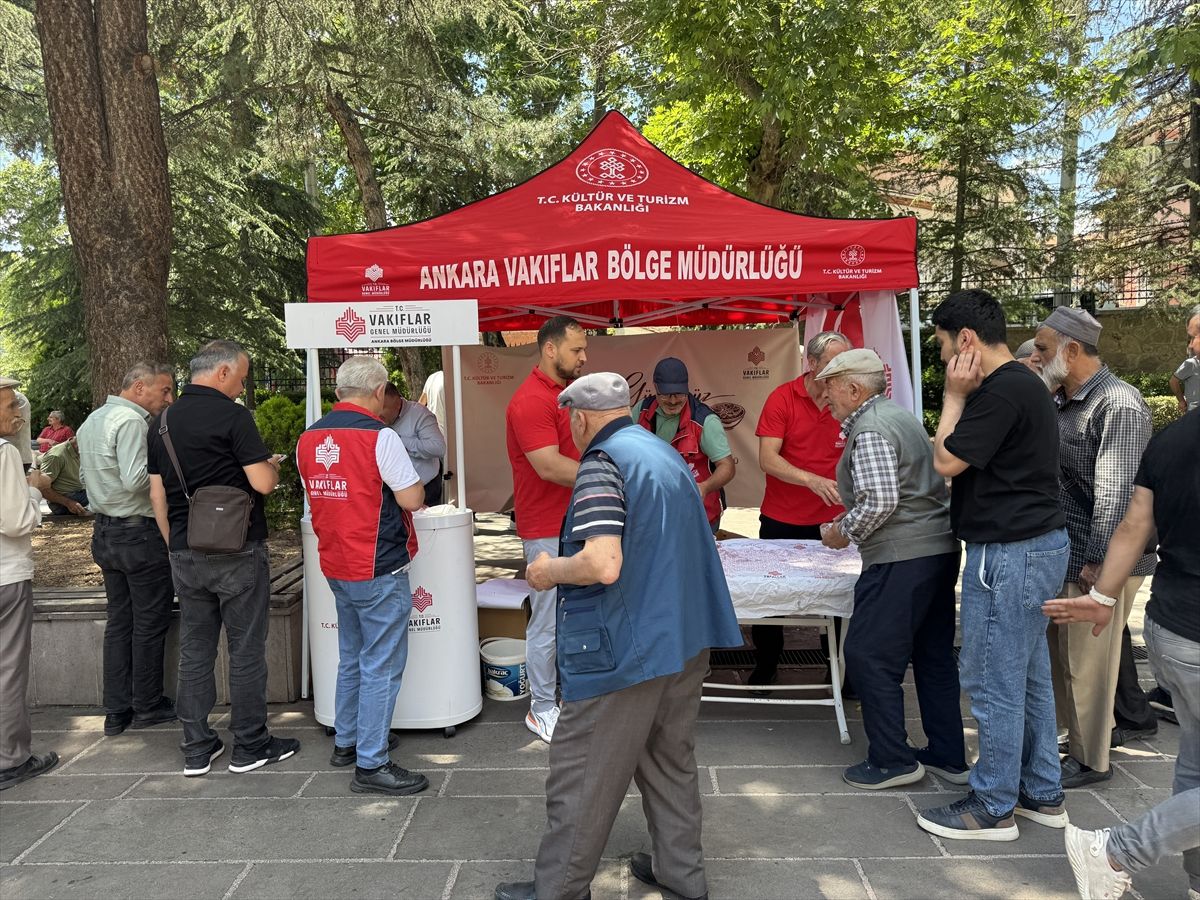 Muharrem Ayı\'nda Aşure İkramı