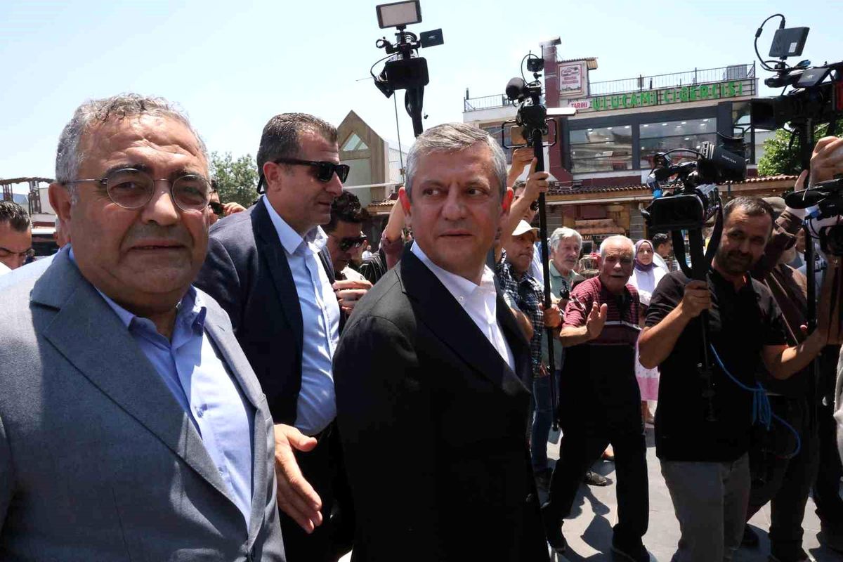 Özgür Özel Diyarbakır\'da