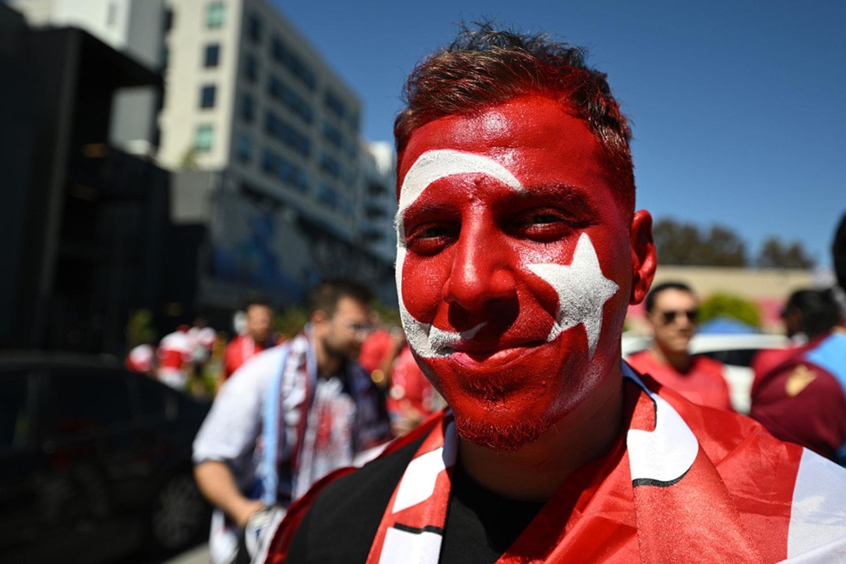 Çılgın Türkler, Amerika\'yı yeniden fethetti