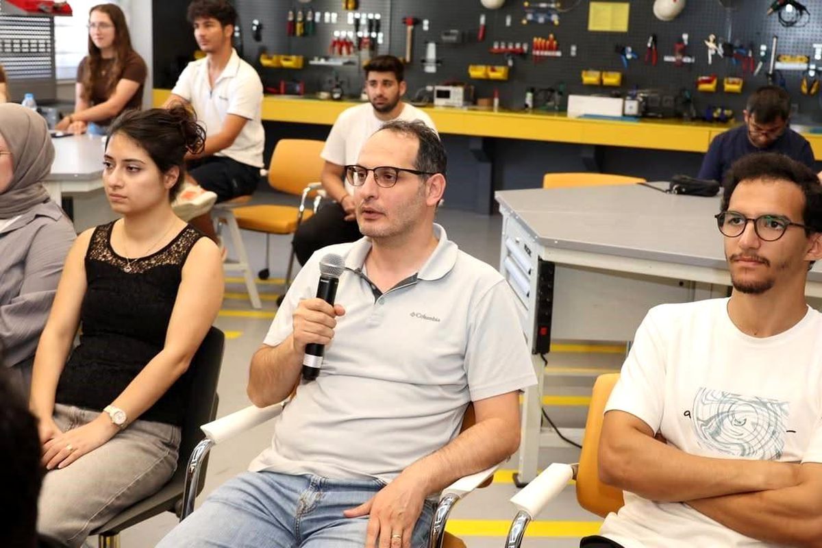 Elektrikli Araçlar ve Geri Dönüşüm Tartışıldı