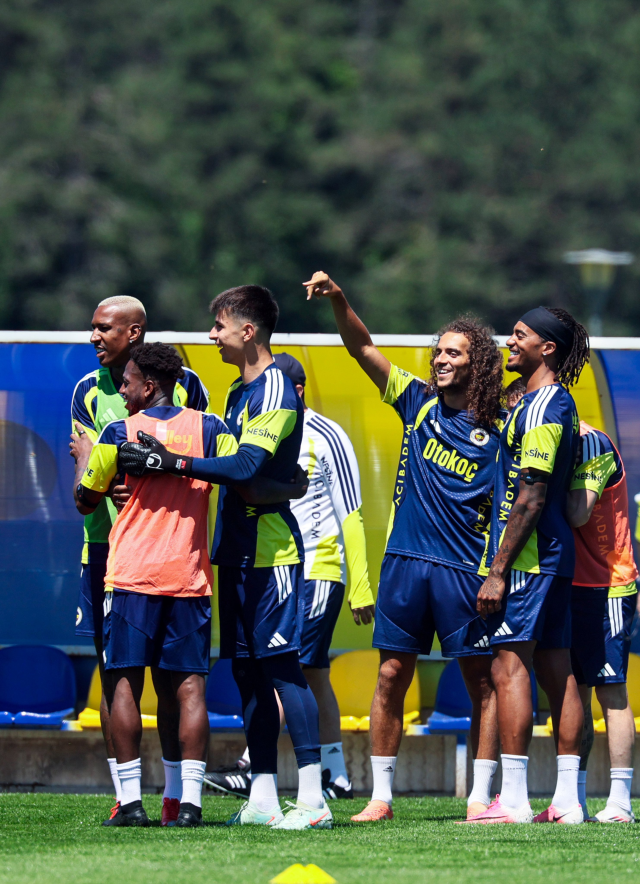 Fenerbahçe idmanında Guendouzi kavgası! Herkes onu kendi takımında istedi