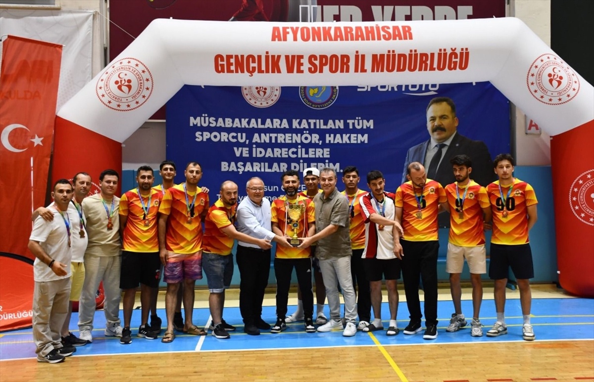İşitme Engelliler Voleybol Şampiyonası Afyonkarahisar\'da
