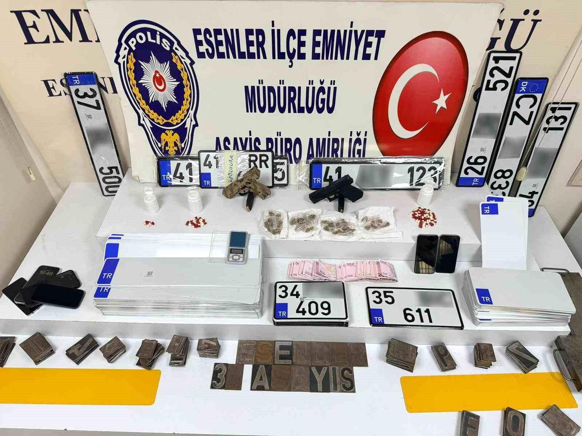 Esenler\'de Sahte Plaka Baskını