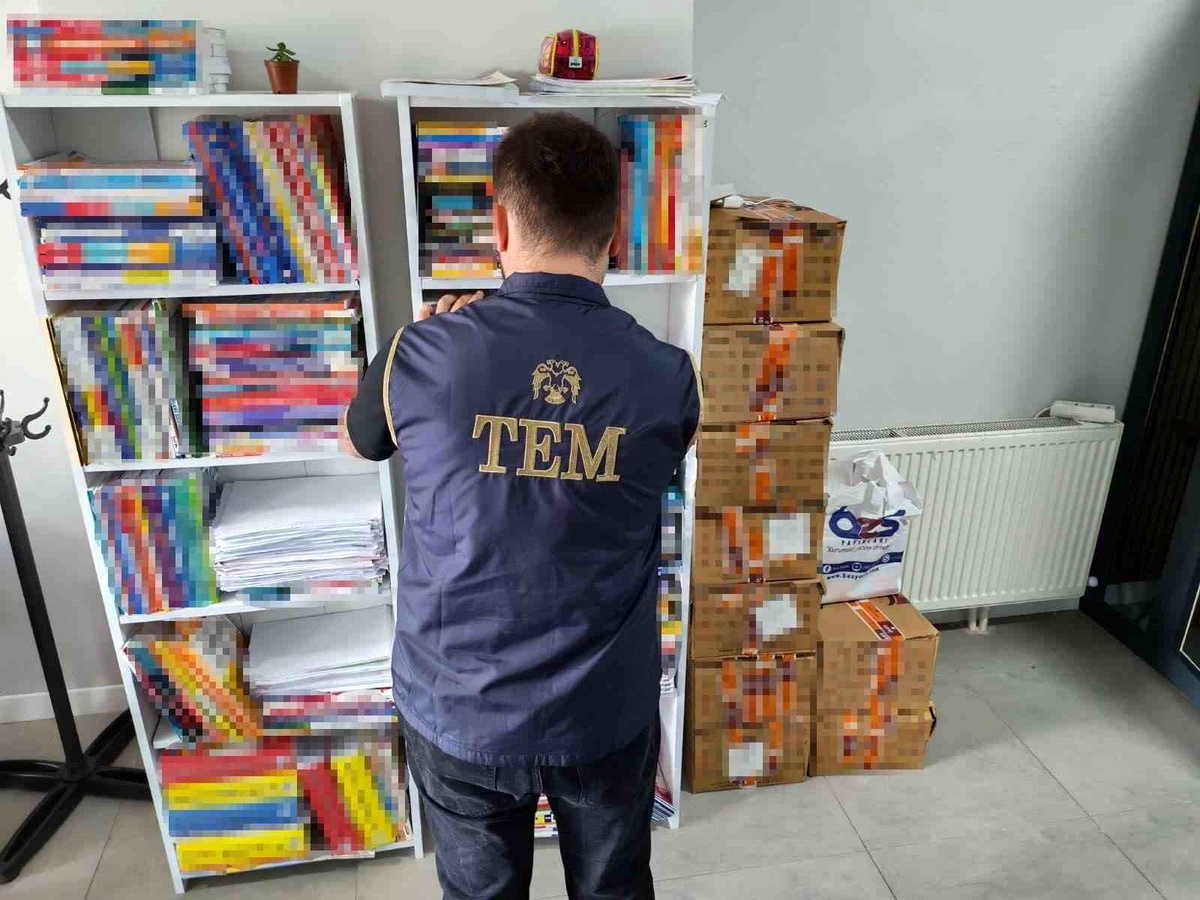 Kocaeli\'de FETÖ operasyonu: 9 tutuklama