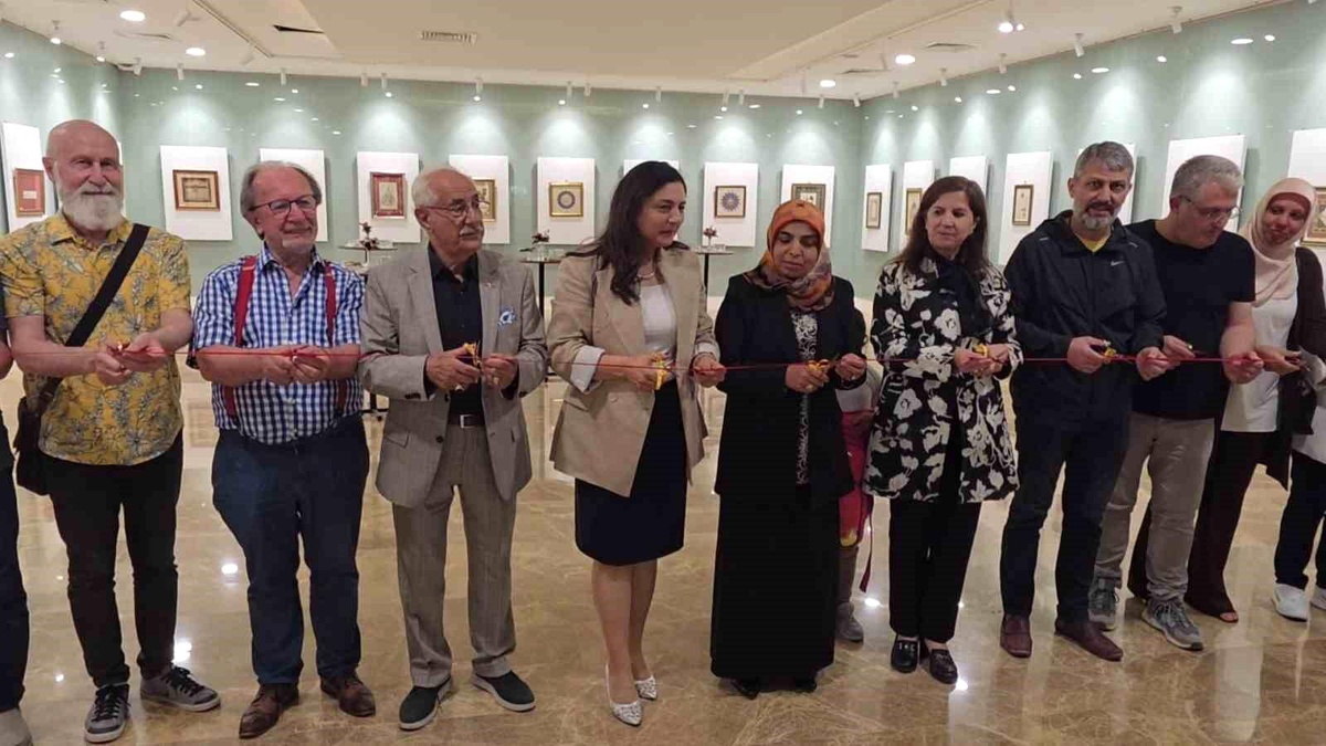 Tezhip Sanatı Sergisi Açıldı