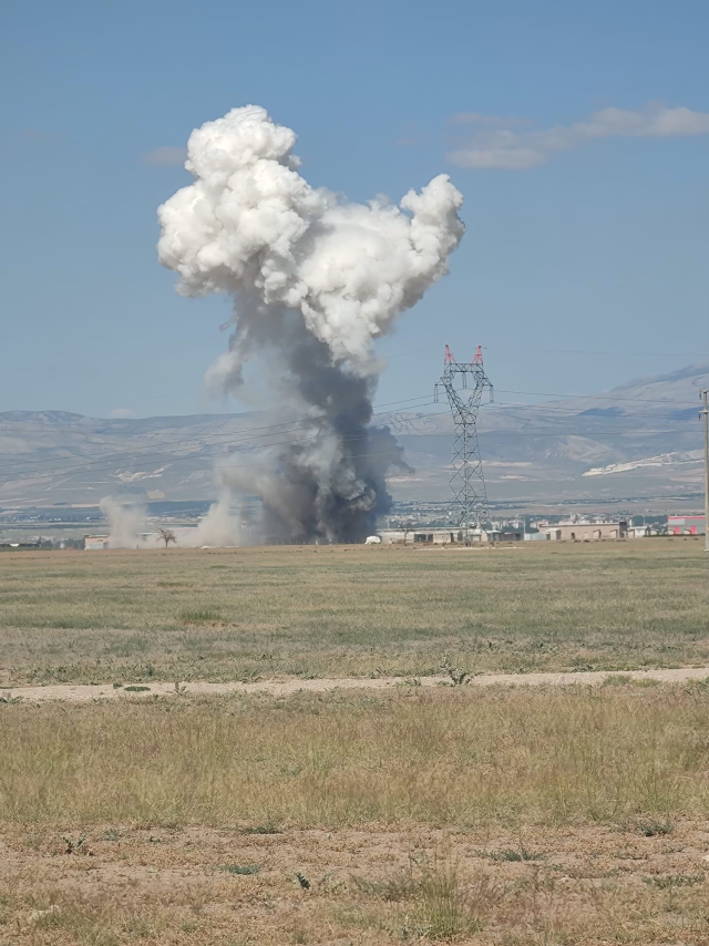 Niğde'de havai fişek fabrikasında patlama! Ölü ve yaralı var