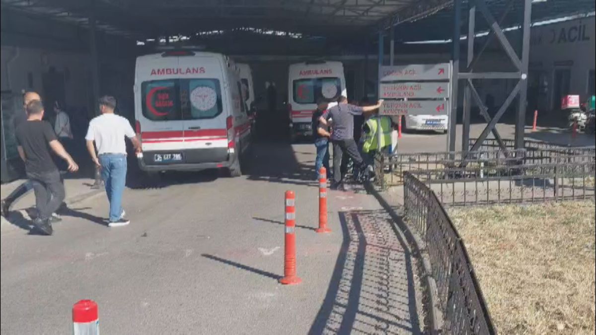İnşaatta Düşen İşçi Ağır Yaralandı