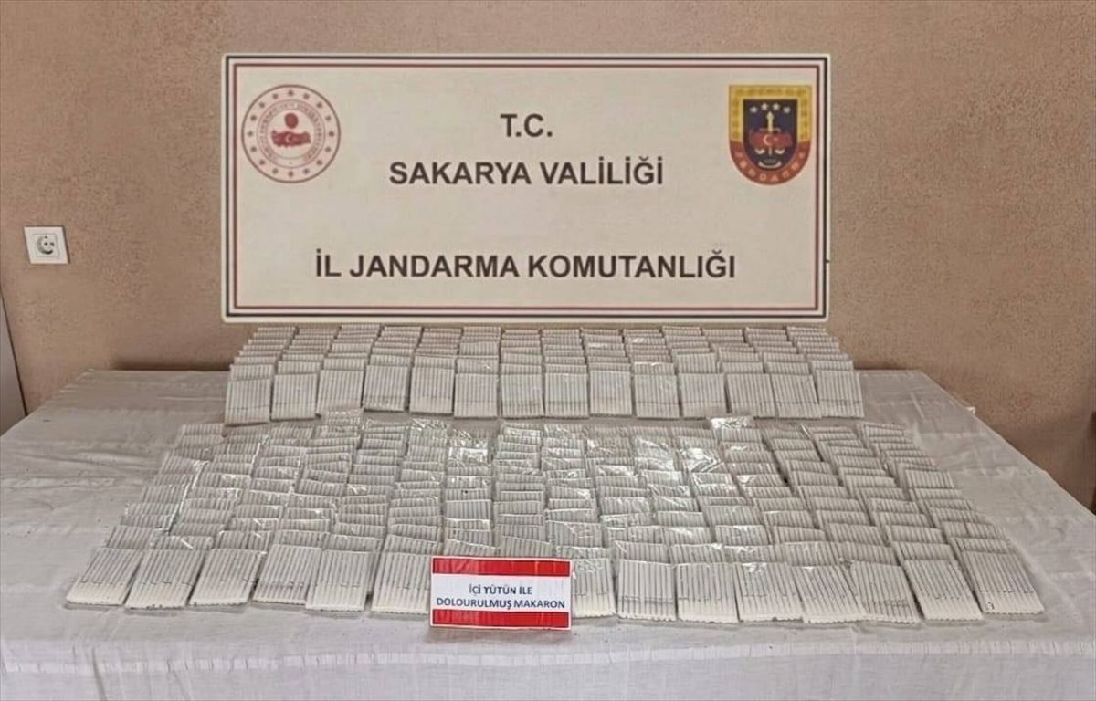 Sakarya\'da Kaçakçılıkla Mücadele: 77 Bin Makaron Ele Geçirildi