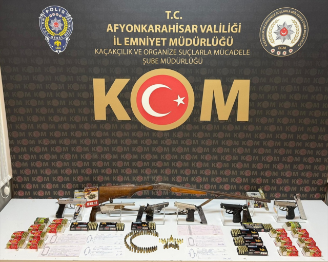 Türkiye genelinde dev örgüt operasyonunda 549 kişi gözaltına alındı