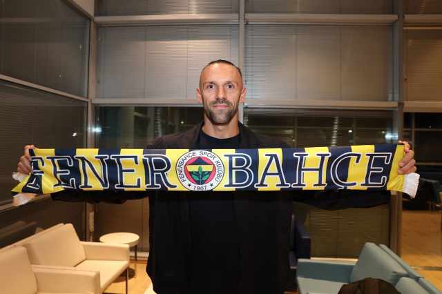 Vedat Muriqi, Fenerbahçe'ye transfer olurken yaşadığı olayı ilk kez anlattı