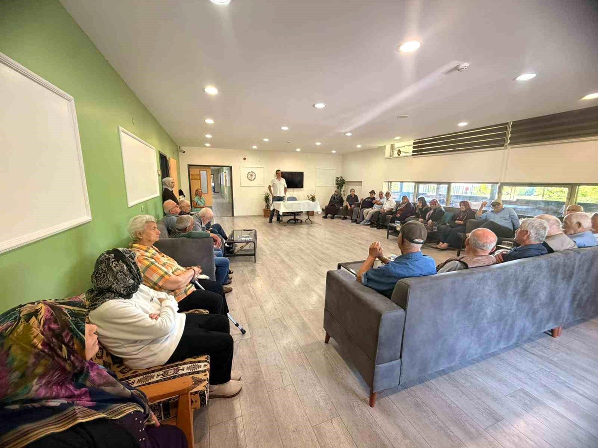 Yaşlılar İçin Güvenli Yaşam Semineri