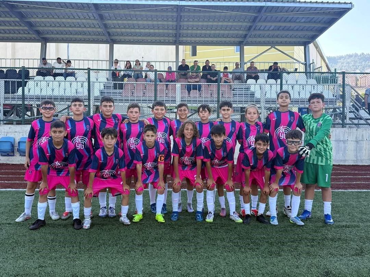 4 Eylülspor Yarı Finale Yükseldi