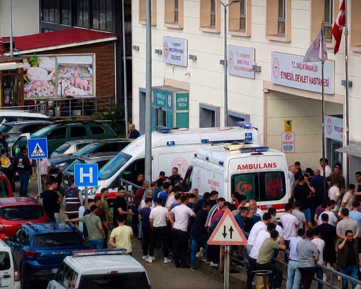 Alacak-verecek tartışmasında tabancayla vurularak öldürüldü