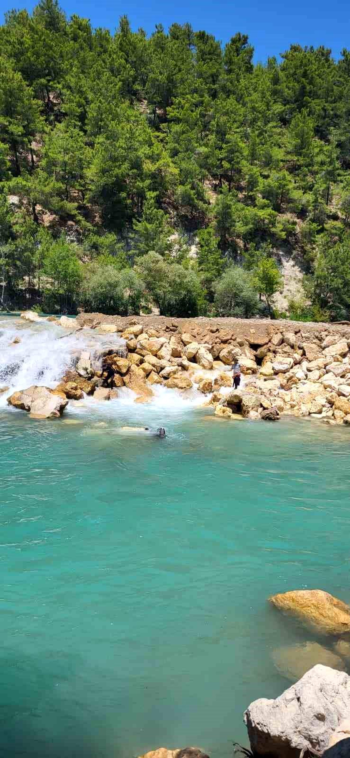 Alara Çayı\'nda Kaybolan Genç İçin Arama Devam Ediyor