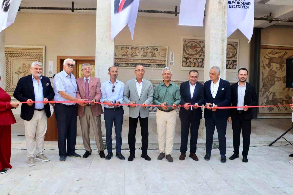 Antakya\'nın yerinden edilen mozaiklerinin replikaları görücüye çıktı