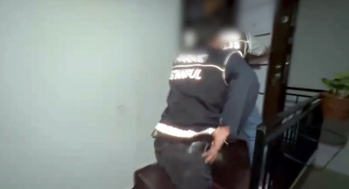 Avcılar\'da Uyuşturucu Operasyonu: 4 Kilo Eroin, 62 Kilo Metamfetamin Ele Geçirildi