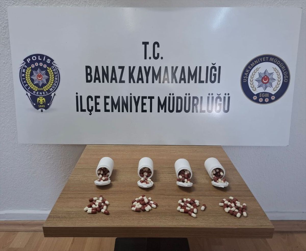 Uşak\'ta Kovalamaca: 197 Sentetik Hap Ele Geçirildi