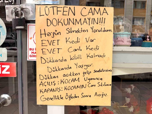 Mizahi Vitrin Notu Gündem Oldu