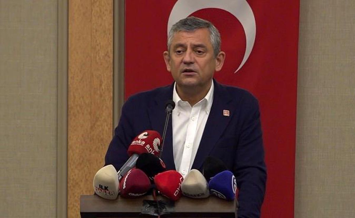 Özgür Özel: \'Ya Bu Oyunu Bozacağız ya Yeni Bir Yol Açacağız\'