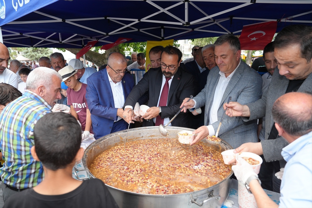 Çubuk\'ta Aşure İkramı Etkinliği
